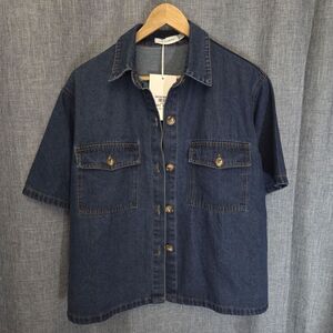 NEW Bronze Snake Delaney Crop Oversize Denim Shirt Women's S Blue MSRP USD $99